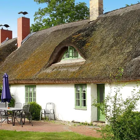 Terraced In The Port Village Of On The Island Of R Gen Ferienhaus Vieregge